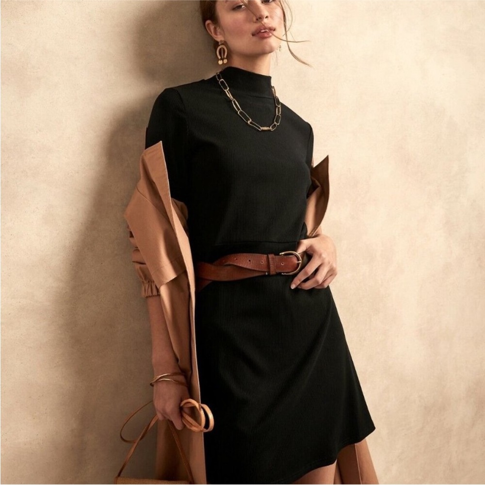 Banana Republic Black Ribbed MockNeck Long Sleeve Dress Size Small Petite